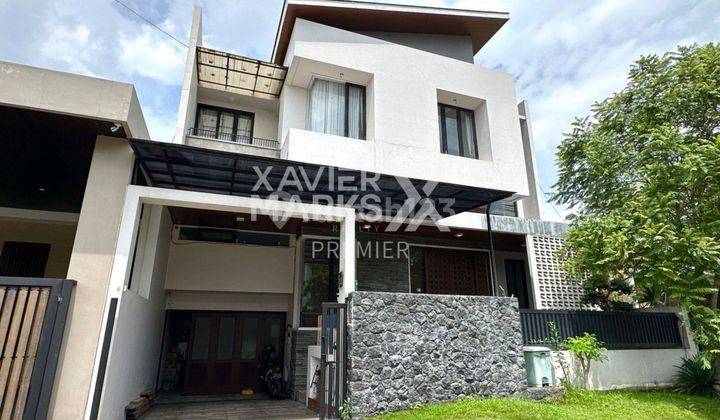 Dijual Rumah Semi Furnish Dg Splite Level di Greenland C068  1