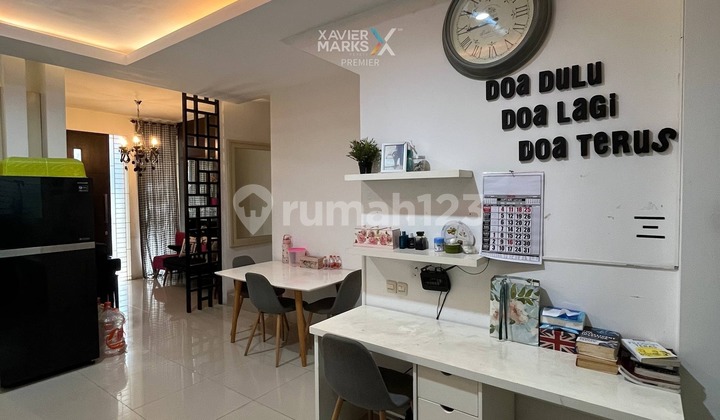 For Sale Modern 2-Storey House Fully Furnished with Laundry Area, Excellent Condition, Well-Maintained, Ready to Occupy, 24-Hour Security, Safe Neighborhood, Suitable for Residence or Business, Easy Access to City Center and Close to Airport in Malang City H247 2