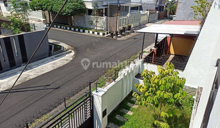 Dijual Rumah Modern Minimalis Semi Furnish Soekarno Hatta D147 2