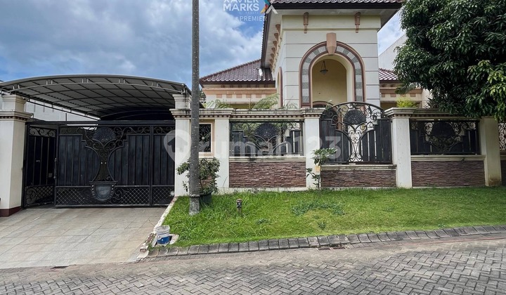 Dijual Rumah Mewah dan Terawat Bersih dan Ada Taman Belakang Siap Huni Lingkungan Nyaman Lokasi di Jalan Kembar Utama dan Pusat Kota Akses Mudah ke Jl Idjen Bolevard dan Dikelilingi Kampus Ternama di Istana Dieng Boulevard Dieng Malang Kota H364 Dijual Rumah Mewah dan Terawat Bersih dan Ada Taman Belakang Siap Huni Lingkungan Nyaman Lokasi di Jalan Kembar Utama dan Pusat Kota Akses Mudah ke Jl Idjen Bolevard dan Dikelilingi Kampus Ternama di Istana Dieng Boulevard Dieng Malang Kota H364