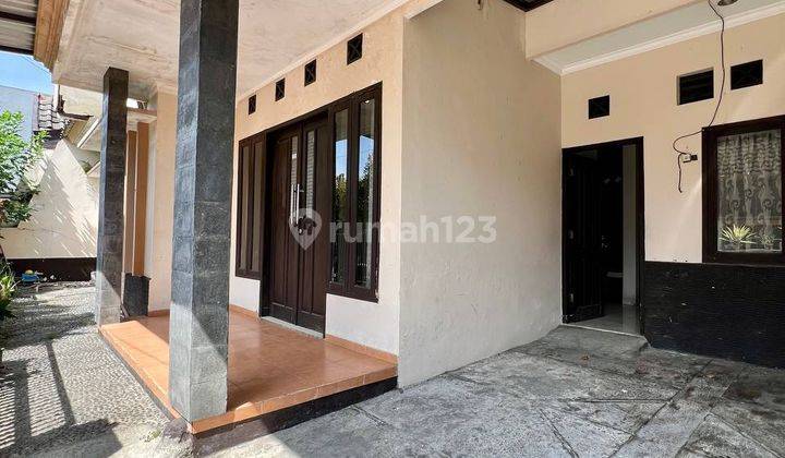 Dijual Rumah Murah Tengah Kota Dan Terawat Di Malang Kota D173 2