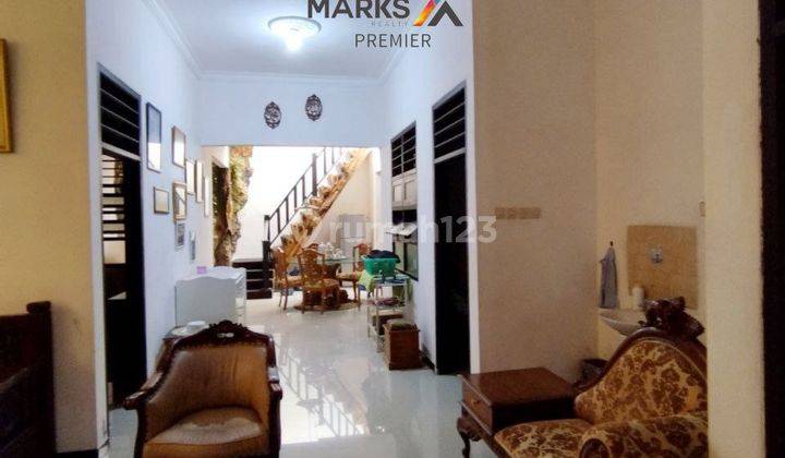 Dijual Rumah Terawat Dan Dekat Pusat Ekonomi di Jl Papa Papa D044 2