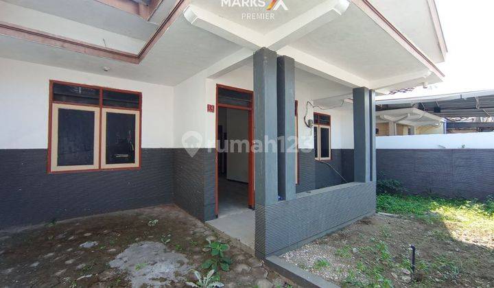 Dijual Rumah Cantik Dan Terawat Siap Huni Di Taman Sulfat C609  2