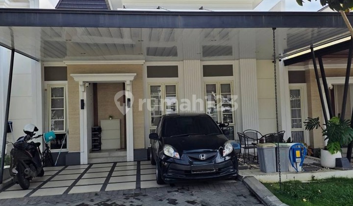 FOR SALE Beautiful Minimalist House Fully Furnished and Electronics Ready to Live In 24-Hour Security with One Gate System Mountain View and Complete Housing Facilities Easy Access to Toll Road and Near Shopping Center at Boulevard Cluster Citra Garden Buring Malang City