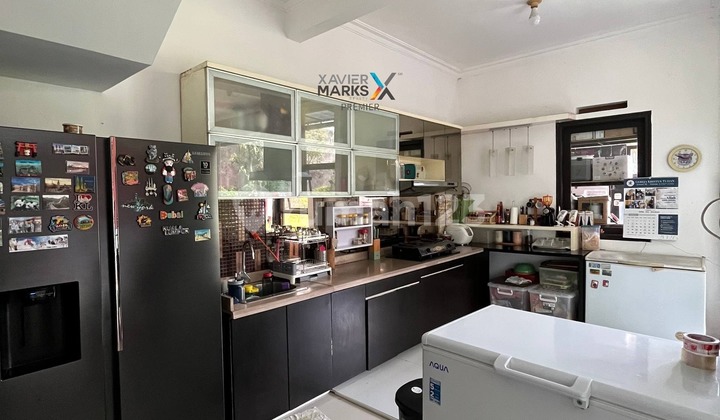 Dijual Rumah Tropis Modern Mewah 2Lt Furnish Ada Taman Depan Belakang Siap Huni Lingkungan Asri dan Aman di Jalan Kembar Dekat Kampus Ternama dan Selangkah ke Elpico dan Pusat Kota di Villa Puncak Tidar Dieng Malang Kota H315 2