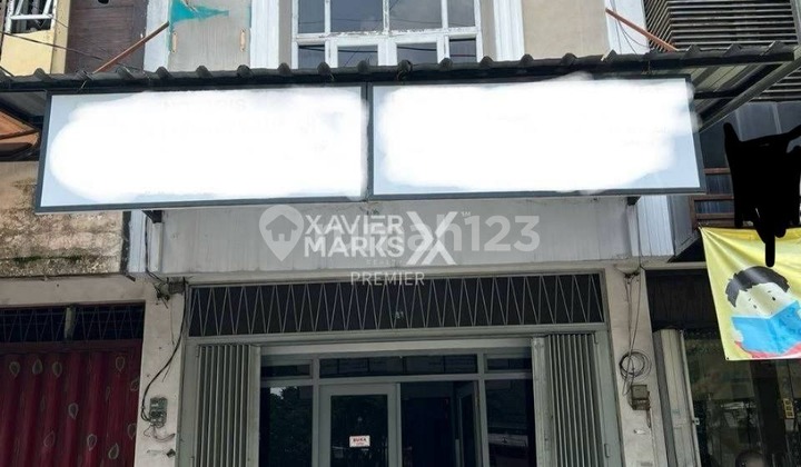 Dijual Ruko Minimalis Strategis 2Lt Tengah Kota Kondisi Terawat Dg Area Parkir Luas Akses Mudah dan Visibilitas Tinggi Cocok untuk Usaha Minimarket atau Coffee Shop di Jl Wilis Malang Kota H647