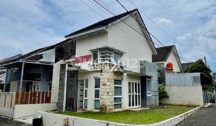 Dijual Rumah Hook Minimalis Kondisi Terawat Semi Furnish Belum Pernah Ditempati Hanya Rumah Singgah Siap Huni Lingkungan Tenang Aman dan Bebas Banjir Row Jalan Depan Lebar Lokasi Strategis Kemana-Mana di Jl Pelabuhan Klayatan Sukun Malang Kota H490 2