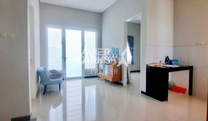 DIJUAL Rumah Mewah 2LT dan Terawat di Kawasan Pakis D769 2