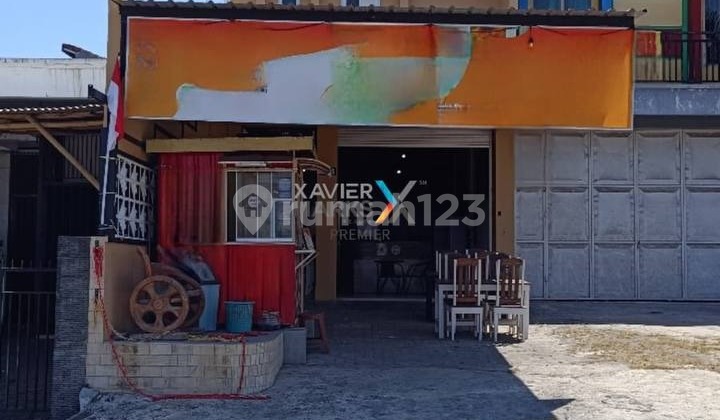 Dijual Ruko Minimalis 2Lt Kondisi Terawat dan Sudah Disesuaikan untuk Rumah Tinggal dan Usaha Lokasi di Poros Jalan Cocok untuk Usaha Lokasi Strategis Dekat Pusat Kota dan Akses Mudah Kemana-Mana di Mutiara Jingga Residence Tasikmadu Malang Kota H502 Dijual Ruko Minimalis 2Lt Kondisi Terawat dan Sudah Disesuaikan untuk Rumah Tinggal dan Usaha Lokasi di Poros Jalan Cocok untuk Usaha Lokasi Strategis Dekat Pusat Kota dan Akses Mudah Kemana-Mana di Mutiara Jingga Residence Tasikmadu Malang Kota H502