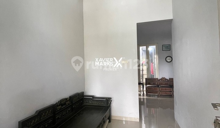 Dijual Rumah Cantik Minimalis dan Kondisi Bagus Terawat Ada Area Parkir Siap Huni Lingkungan Aman Dg One Gate System Akses Jalan Boulevard Selangkah ke Um Kampus 2 dan Dekat Akses Tol Madyopuro Demorokandang Malang Kota H489 2