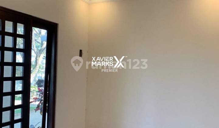 For Sale: Beautiful Minimalist Modern 2-Story House with Backyard and Laundry Room, Ready to Occupy, 24-Hour Security with One Gate System, Cool Environment and Close to Ub Dieng Campus and Cybermall, Easy Access to Batu in Dieng Atas H515 2