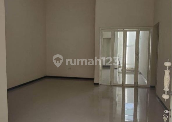 Dijual Rumah Minimalis Asri Kondisi Terawat Siap Huni Keamanan 24 Jam Dg Cctv dan One Gate System Lokasi Strategis Dekat Pusat Kota dan Kampus Ub Dieng Akses Mudah ke Malang City Point di Noor Residence Malang Kota H534 2