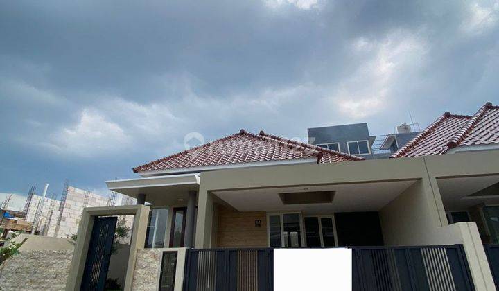 Dijual Gress Rumah Cantik Dan Minimalis Di Soekarno Hatta D609 1