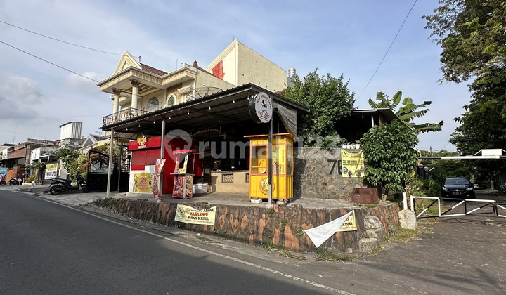 DIJUAL RUMAH SEMI FURNISH DI MAINROAD DEWANDARU MALANG