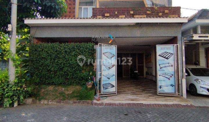 tampak depan dijual rumah modern minimalis cantik