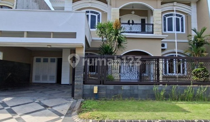 DISEWAKAN Rumah Mewah 2LT Furnish Siap Huni Tengah Kota Strategis di Malang Kota F289 1