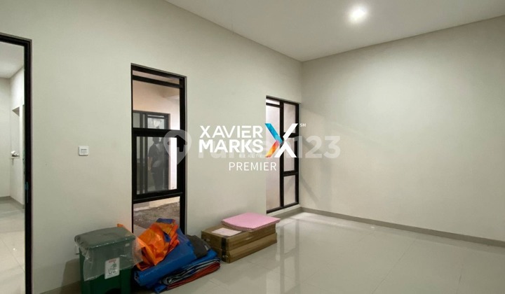 Dijual Baru Rumah Modern Cantik Bonus Furnish dan Sudah Ada Pondasi Struktur Lantai 2 Sudah di Dak Siap Huni Lingkungan One Gate System dan Depan Club House Lokasi Strategis Dekat Kampus2 dan Exit Tol di Riverfront Malang Kota H387 2