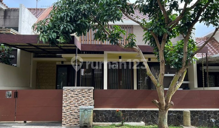 Dijual Rumah Terawat Vibes Sangat Nyaman Kondisi Bagus Bersih dan Ada Area Jemur Siap Huni Lingkungan Aman 24 Jam Dg One Gate System dan Blok Terdepan Kawasan Perumahan Elite Akses Mudah Kemana-Mana di Greenland Tidar Malang Kota H542 Dijual Rumah Terawat Vibes Sangat Nyaman Kondisi Bagus Bersih dan Ada Area Jemur Siap Huni Lingkungan Aman 24 Jam Dg One Gate System dan Blok Terdepan Kawasan Perumahan Elite Akses Mudah Kemana-Mana di Greenland Tidar Malang Kota H542