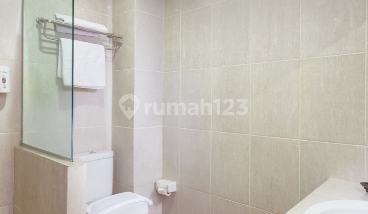 FOR SALE Active Hotel, Well-Maintained, and City Center in Lowokwaru F024