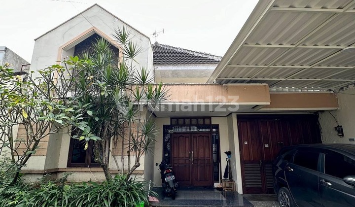 DIJUAL Rumah Full Furnish Terawat dan Siap Huni di Tidar F068