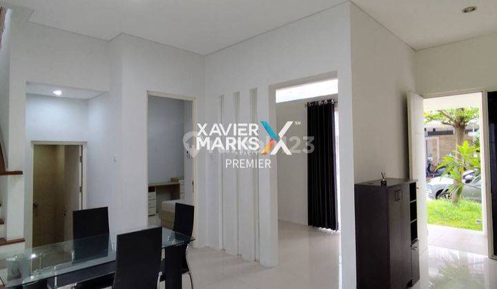 ruang makan dijual rumah cantik semi furnish