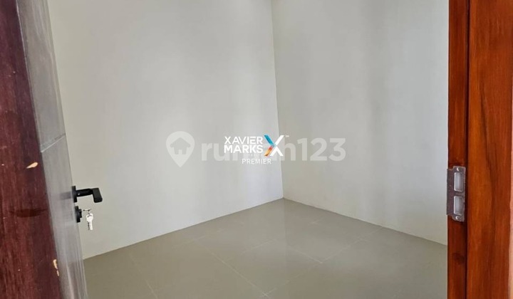 For Sale Modern Minimalist 2-Story House Suitable for Family Residence Ready to Occupancy Tidy and Comfortable Environment Wide Road Access and Easy Access to Main Road Near City Center With Good Investment Value Close to Everything on Jl Ikan-Ikan Malang City G965 For Sale Modern Minimalist 2-Story House Suitable for Family Residence Ready to Occupancy Tidy and Comfortable Environment Wide Road Access and Easy Access to Main Road Near City Center With Good Investment Value Close to Everything on Jl Ikan-Ikan Malang City G965