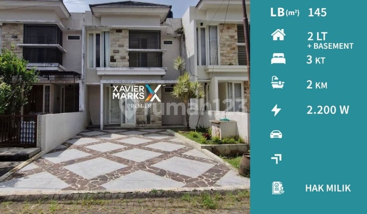 For Sale 2-Story Minimalist Villa, Well-Maintained, Fully Furnished with Rooftop, Ready to Occupy. Strategic Location with Mountain Views, Cool Air, Easy Access to Many Batu Attractions at Villa Panderman Hill Batu Malang G801