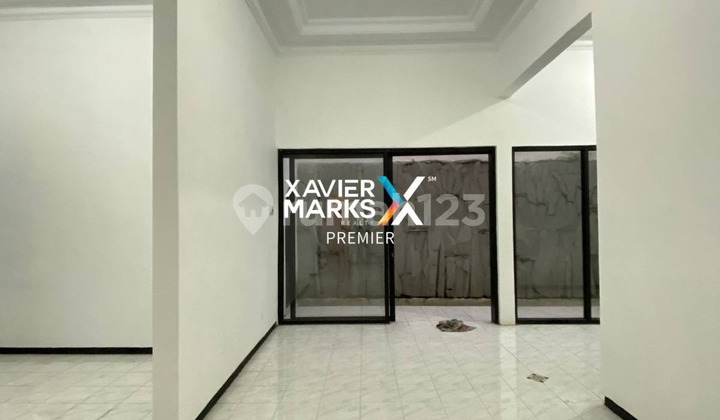 Dijual Rumah Terawat Tengah Kota Kondisi Bersih Ada Area Jemur Siap Huni Lingkungan Tenang Nyaman Lokasi Strategis Dekat Smak Kosayu dan Masjid Sabilillah Akses Mudah ke Exit Tol Singosari di Jl Ikan-Ikan Lowokwaru Malang Kota H516 2