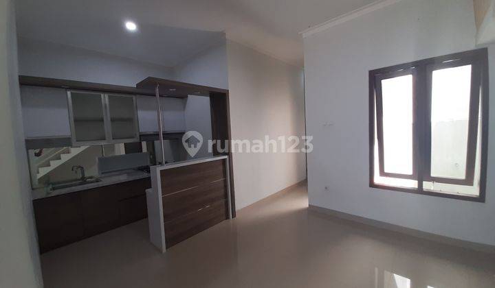 Kontrakan rumah kartopuran 5