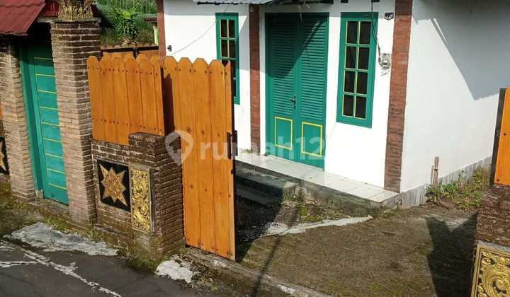 Rumah Vila Tawang.mangu 2