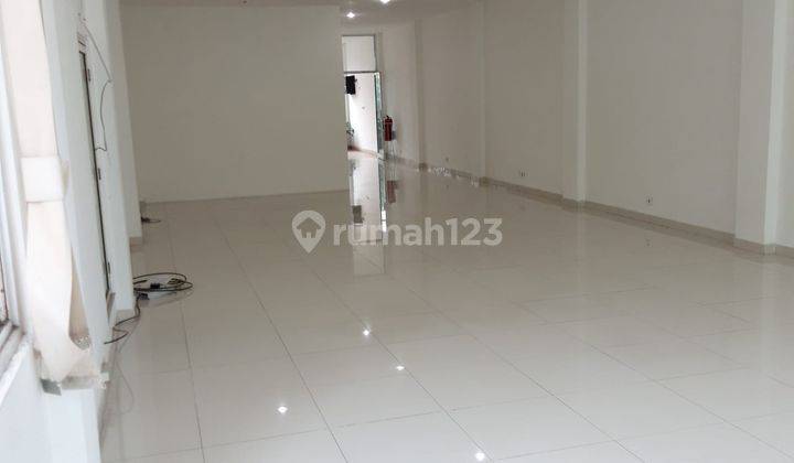 Kantor Wahid Hasyim Harga Bu Banget siap pakai 5 Lantai 6x25 Lokasi Sebelah Hotel, Pinggir Jl. Raya 2