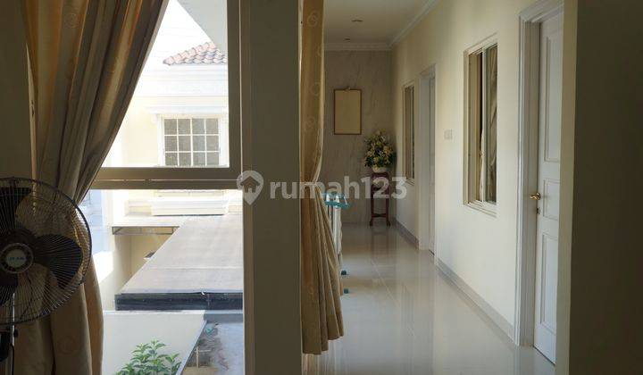 Rumah Pik Rome 10x25 3 Lantai 5 Bedroom Semi Furnished 2