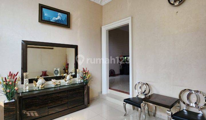 Rumah Pik Bgm Pantai Indah Kapuk 12x25 2.5 Lantai 4 Kamar Tidur Full Renovasi Hadap Utara Furnished SHM Bagus Siap Huni 1