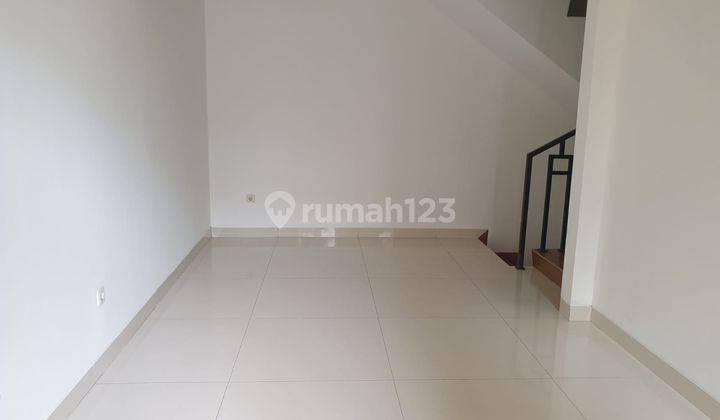 Rumah Bgm Pik 10x18 2 Lantai 4 Kamar Tidur Semi Furnished Hadap Utara Pantai Indah Kapuk Siap Huni Bagus 2