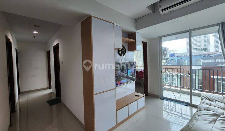 Apartment Spinghill Terrace Kemayoran 99m2 3br Furnished View Pool Lantai Rendah Siap Huni  1