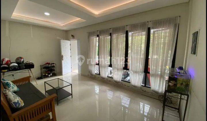 Rumah Kelapa Gading 6x17 3.5 Lantai 9 Kamar Tidur SHM Renovasi Bagus Siap Huni  1