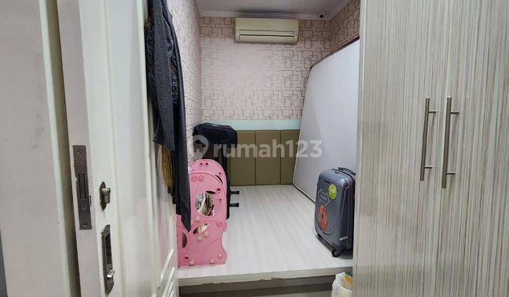 Apartment French Walk 83m2 3BR View Pool Sertifikat Lantai Tinggi Semi Furnished Siap Huni Kelapa Gading  2