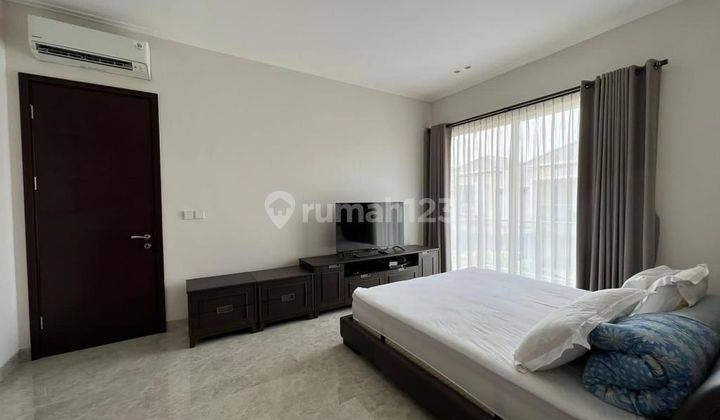 Rumah Pik Golf Island 8x20 2 Lantai Full Renovasi 4 Kamar Tidur Hadap Barat Daya Furnished Siap Huni Mewah Cluster Harmony Pantai Indah Kapuk 2