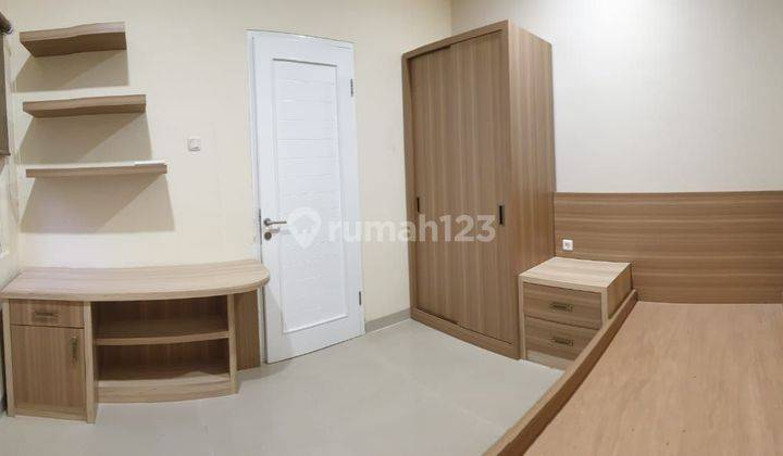 Rumah TownHouse Emerald PIK Hoek 13x14 3 Lantai 4 Kamar Tidur Furnished Siap Huni Bagus Hook 1