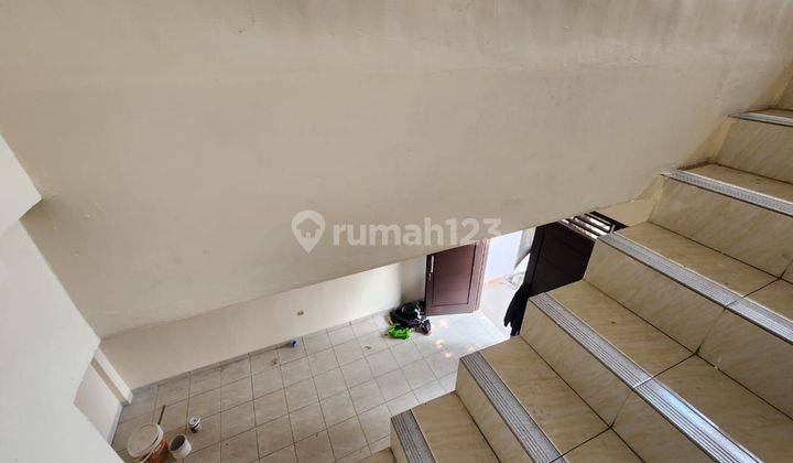 Rumah Green Lake 85m2 2 Lantai 3 Kamar Tidur SHM Bagus Siap Huni Kresek Indah Jakarta Barat 2