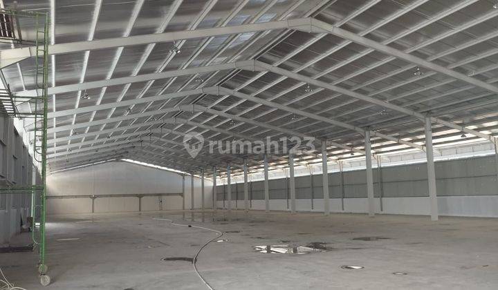 Gudang Jatake 6000m² Ada Office Cont 40ft Lokasi Bagus siap Pakai rapih 1