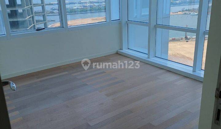 Apartemen Regatta 3+1BR Unfurnished Tower London Seaview Siap Huni 1