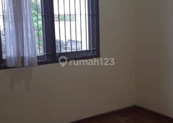 Rumah di Area Taman Surya 3 Boulevard, Bersih, Rapi, Bagus Dan Terawat 2