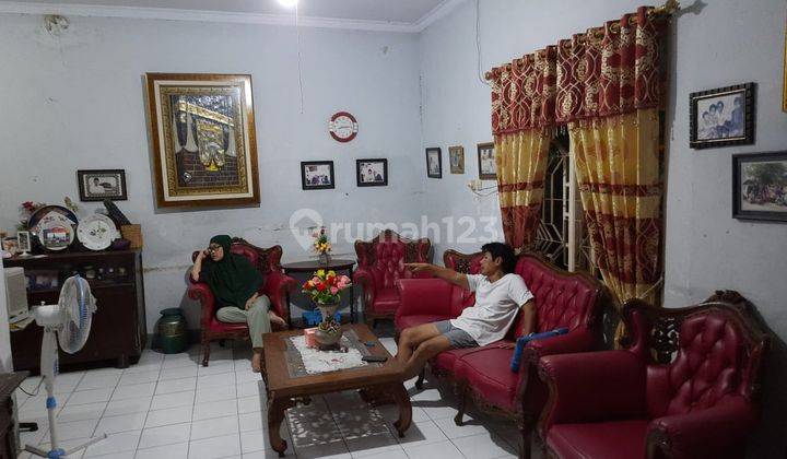 Di Jual Rumah di Jalan Pepaya, Cengkareng. Siap Huni dan Terawat ! 2