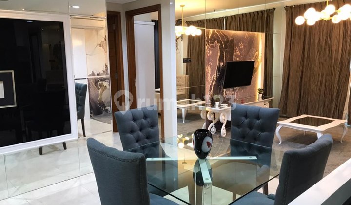 Apartemen Waterplace De Residence Private Lift, Pakuwon