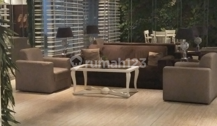 Apartemen Waterplace De Residence Private Lift, Pakuwon