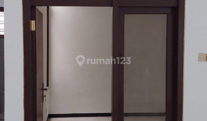 66. Disewakan Murah Rumah Bratang Binangun Surabaya 2