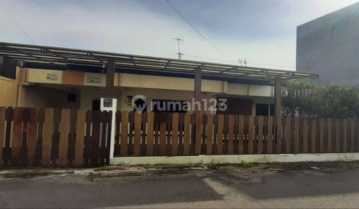 387. Dijual Cepat Rumah Jalan Wijayandanu