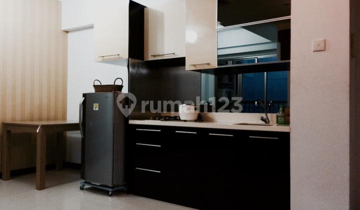 1 415. Dijual Unit Apartment Siap Huni Waterplace Tower C 2 BR Bagus Furnished – View Kota & Hadap Selatan!!