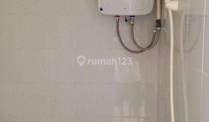 Disewakan Apartemen Gunawangsa Tidar Tower A, View Pool 4